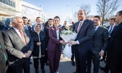 AK Parti Genel Başkan Yardımcısı Büyükgümüş, Sakarya'da partililerle buluştu