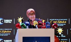 AK Parti Genel Başkan Yardımcısı Uygur, Bursa'da iftar programına katıldı: