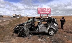 Aksaray'da ehliyetsiz sürücünün kullandığı otomobilin tırla çarpışması sonucu 16 yaşındaki genç öldü