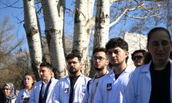 Alkollü sürücünün hayattan kopardığı tıp öğrencisi Yaren, okulunda anıldı