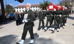Amasya'da vefat eden Kore gazisi Kartal son yolculuğuna uğurlandı