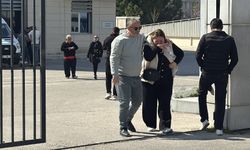 Antalya'da devrilen motosikletin sürücüsü hayatını kaybetti