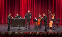 Antalya'da 'Müzikal Rönesans' konseri sanatseverlerle buluştu