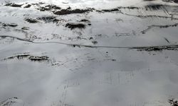 Ardahan ve Kars'ta kar yağışı ve soğuk hava etkili oldu