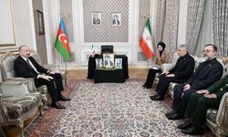 Azerbaycan Cumhurbaşkanı Aliyev, İran'ın Bakü Büyükelçiliğine taziye ziyaretinde bulundu