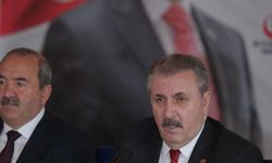 BBP Genel Başkanı Destici, Erzurum'da basın mensuplarıyla buluştu: