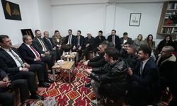 BBP Genel Başkanı Destici Üsküp'te gençlerle buluştu