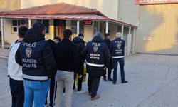 Bilecik'te bir kuyumcuyu soydukları öne sürülen 4 şüpheli tutuklandı