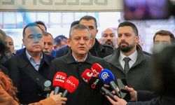 CHP Genel Başkanı Özel, Manisa'da bayram namazı sonrası konuştu: