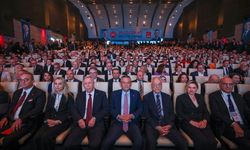 CHP Genel Başkanı Özel, partisinin 'Milletle Birlikte, Milletin Emrinde' buluşmasında konuştu: