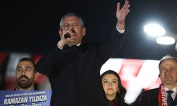 CHP Genel Başkanı Özel, partisinin Pendik mitingine katıldı