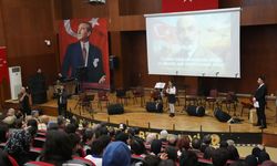Diyarbakır ve çevre illerde 'İstiklal Marşı'nın Kabulü ve Mehmet Akif Ersoy'u Anma Günü' kutlandı