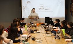 Edirne'de öğrenciler robotik kodlama ile geleceğe hazırlanıyor