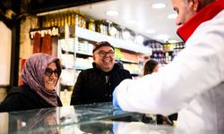 Eminönü ve Mısır Çarşısı'nda bayram alışverişi yoğunluğu