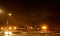 Erbil'de patlama sesleri duyulmasının ardından Erbil Havalimanında yangın çıktı