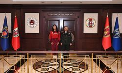 Genelkurmay Başkanı Orgeneral Bayraktaroğlu, 'Yılın Kadın Sporcusu' seçilen Mihrioğlu'nu ağırladı