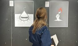 'Göz Göre Göre' afiş sergisi sanatseverlerle buluştu