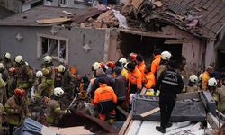 GÜNCELLEME - Fatih'te doğal gaz patlaması sonucu 2 bina çöktü