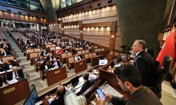 İBB Meclisinde 'İmamoğlu çıkar amaçlı suç örgütü' davasının iddianamesi konuşuldu