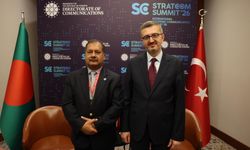 İletişim Başkanı Duran, Bangladeş Enformasyon ve Yayıncılık Bakanı Swapon'la görüştü