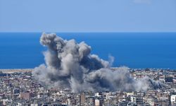 İsrail ordusu Beyrut'taki Dahiye bölgesine saldırılarını sürdürüyor