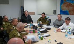 İsrail Savunma Bakanı, Lübnan'ın güneyini kalıcı olarak işgal edeceklerinin sinyalini verdi