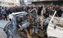 İsrail'in Gazze'de polis aracına düzenlediği saldırıda 4 Filistinli hayatını kaybetti