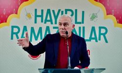 İstanbul'da basın mensupları geleneksel sahur programında bir araya geldi