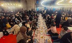 İstanbul'da çocuk iftarı programı düzenlendi