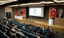 İstanbul'da 'İklim Değişikliği ve Sıfır Atık Sempozyumu' düzenlendi