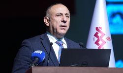 İstanbul'da 'RESQIUM 2026 Afet Farkındalık Zirvesi' düzenlendi