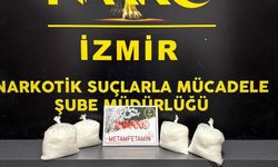 İzmir'de kargo paketinde 9 kilo 620 gram sentetik uyuşturucu ele geçirildi