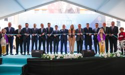 İzmir'de yapımı tamamlanan 20 okulun açılışı gerçekleştirildi