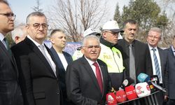 Kayseri'de 1,5 milyar lira maliyetli Kartal Katlı Kavşağı ve Bağlantı Yolları Projesi'nin startı verildi