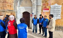 Kırşehir'in 'gönül mimarları' kültürel mekanlarda üniversite öğrencilerine anlatılıyor