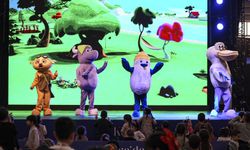 'Külliye'de Ramazan' etkinlikleri kapsamında 'Kaptan Pengu ve Arkadaşları Müzikali' sahnelendi