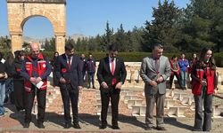 Mardin'de şehit mezarlarında bakım ve onarım çalışması yapıldı