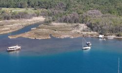 Marmaris'te deniz suyu yaklaşık 5 metre çekildi