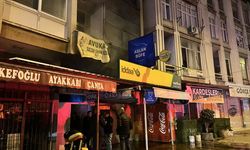 Mersin'de büfede çıkan yangın hasara neden oldu