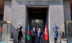 Milli Savunma Bakanı Güler, Azerbaycan Savunma Sanayi Bakanı Mustafayev ile görüştü