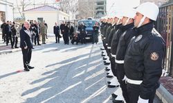 Milli Savunma Bakanı Güler, Muş Hava Meydan Komutanlığında incelemelerde bulundu