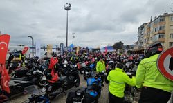Motosiklet tutkunları Gelibolu Yarımadası'nda şehitlere saygı için buluştu