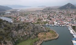 Muğla'nın turistik mahallesi Dalyan bayramda yerli turistleri bekliyor