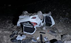 Nevşehir'de şarampole devrilen otomobildeki 4 kişi yaralandı