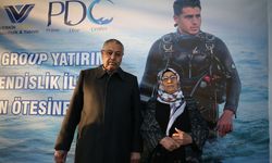 Profesyonel dalgıç, 18 Mart anısına Anzak Koyu'nda 'dünya rekoru' kırdı