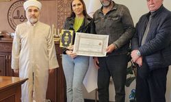 Rus Alena Knaub, Eskişehir'de Müslüman oldu