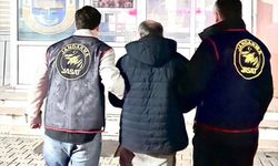 Samsun'da 6 yıl 9 ay hapis cezası bulunan firari hükümlü saklandığı evde yakalandı