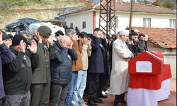 Samsun'da vefat eden Kıbrıs gazisi askeri törenle toprağa verildi