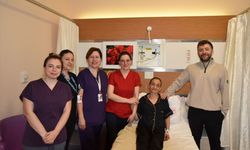 Sindirim sisteminde nadir görülen hastalığa yakalanan kadın, ameliyatla sağlığına kavuştu