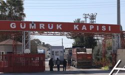 Suriye ile ticaret yapan ŞUTSO üyelerine Akçakale Gümrük Kapısı'ndan geçiş kolaylığı getirildi